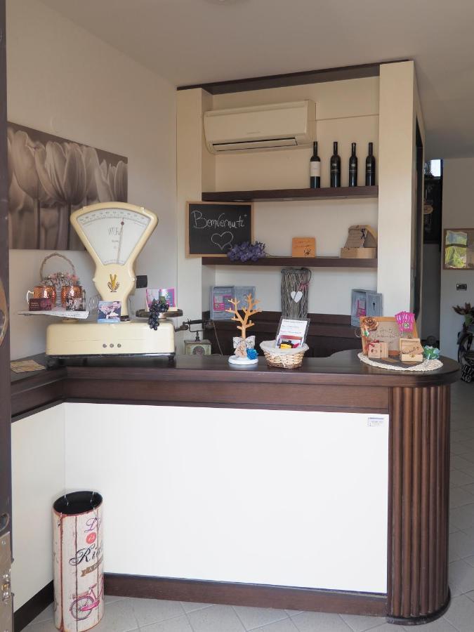 Mini-Appartamenti, Camere Lanterna Blu Mombello Monferrato Eksteriør bilde